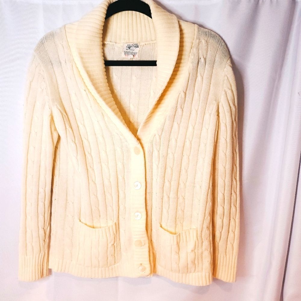 Off White 100% Acrylic Long-sleeved Cardigan